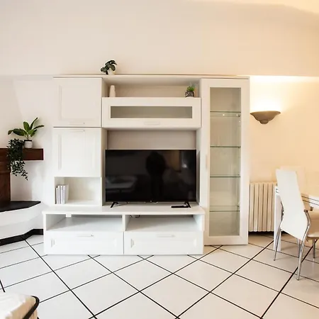 Appartamento Monza-center, Modern